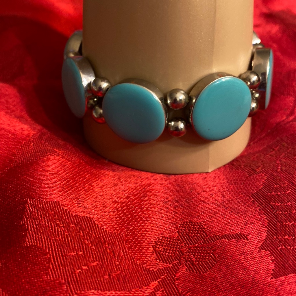Silver Tone Beads & Faux Turquoise Strech Bracelet